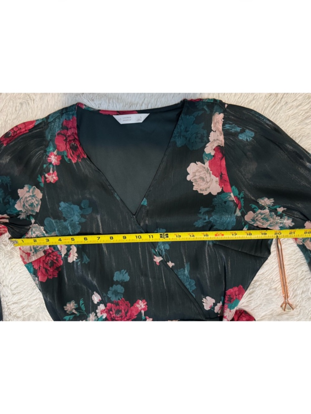 LC Lauren Conrad wrap floral print dress - Picture 9 of 15